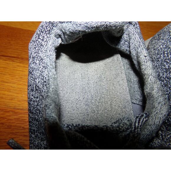 Allbirds Wool Runners size 9 Women Excellent Condition Preowned - Picture 2 of 5